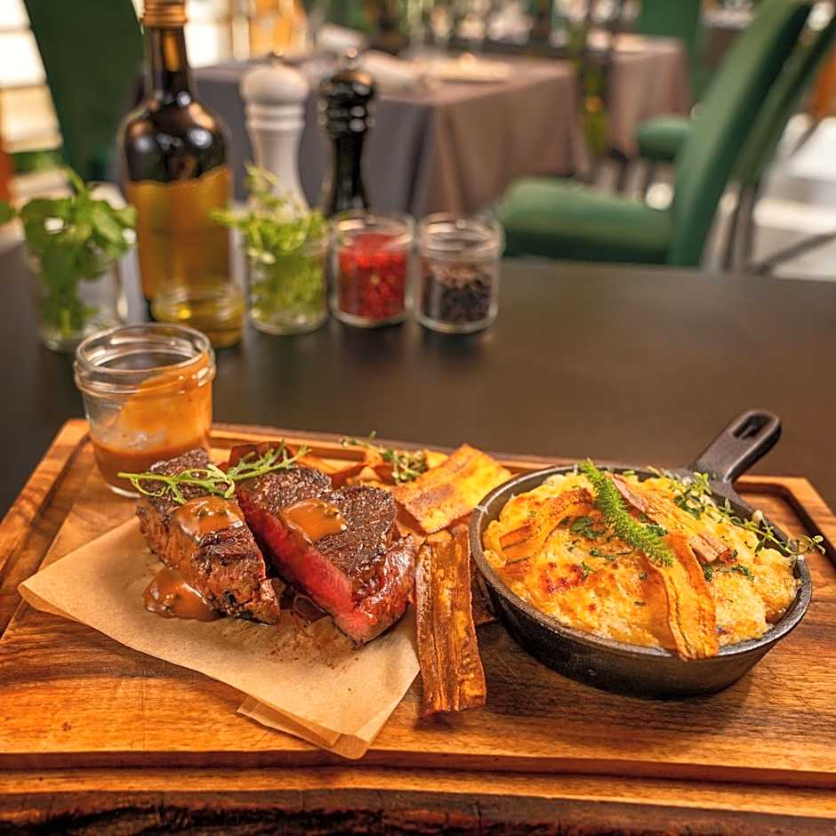 Platinum Residence Boutique