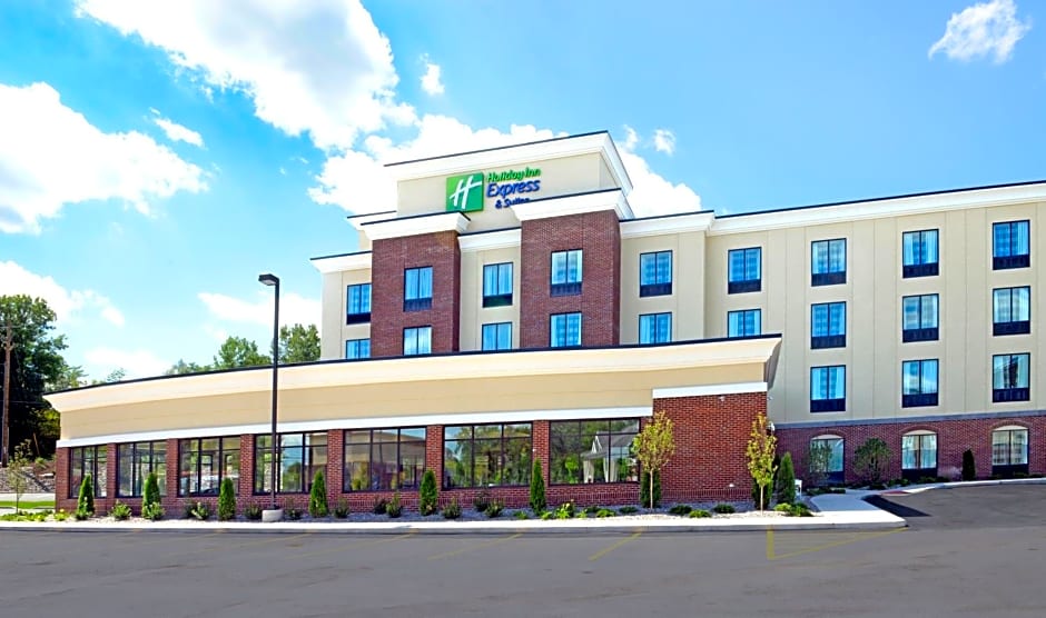 Holiday Inn Express & Suites Geneva Finger Lakes By IHG