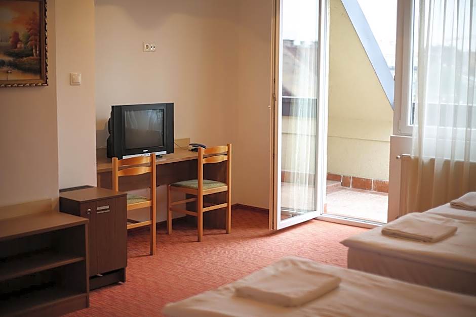 Silver Hotel Budapest City Center