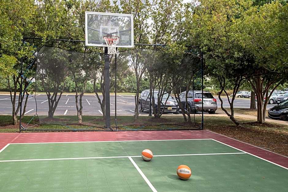 Residence Inn by Marriott Chesapeake Greenbrier