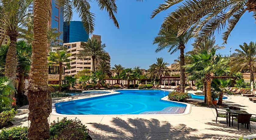 The Diplomat Radisson Blu Hotel Residence & Spa