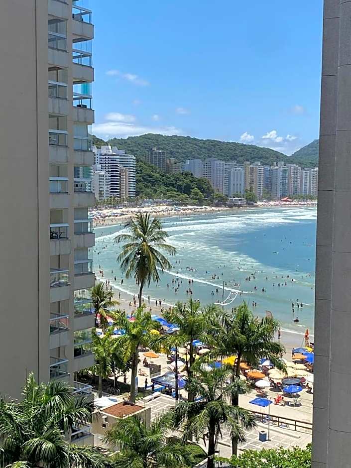 Apartamento no Guarujá com vista para o mar - Praia das Astúrias