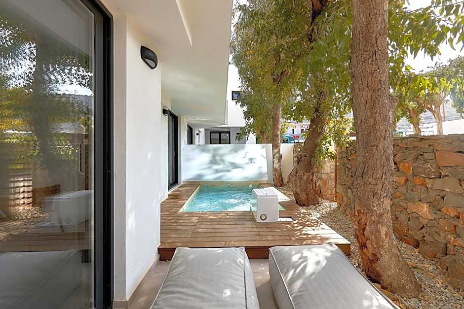 MichELe Luxury apartments by Smaris Collection