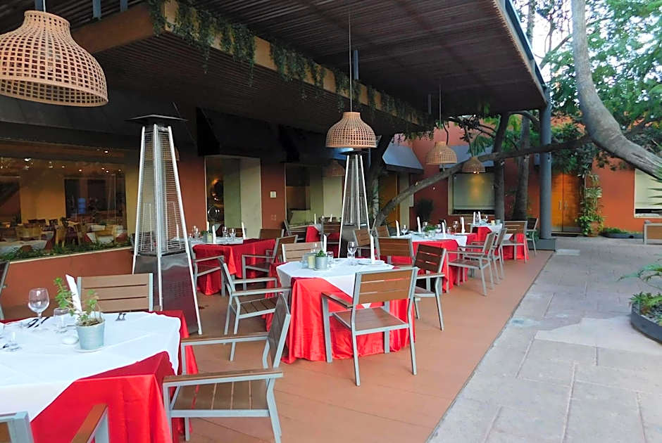 Hotel Palacio Azteca Tijuana, Trademark by Wyndham