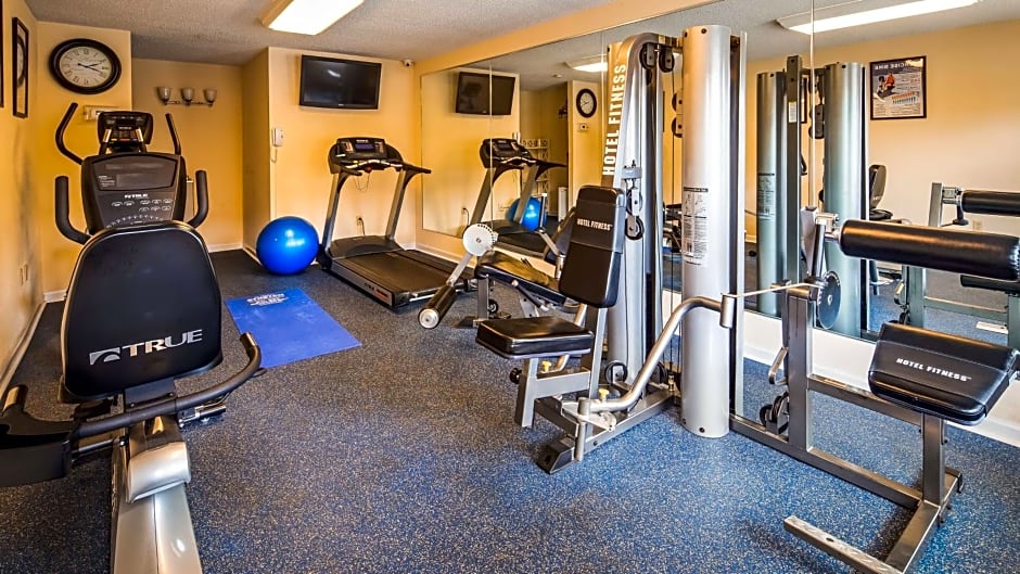 Best Western PLUS Santee Inn