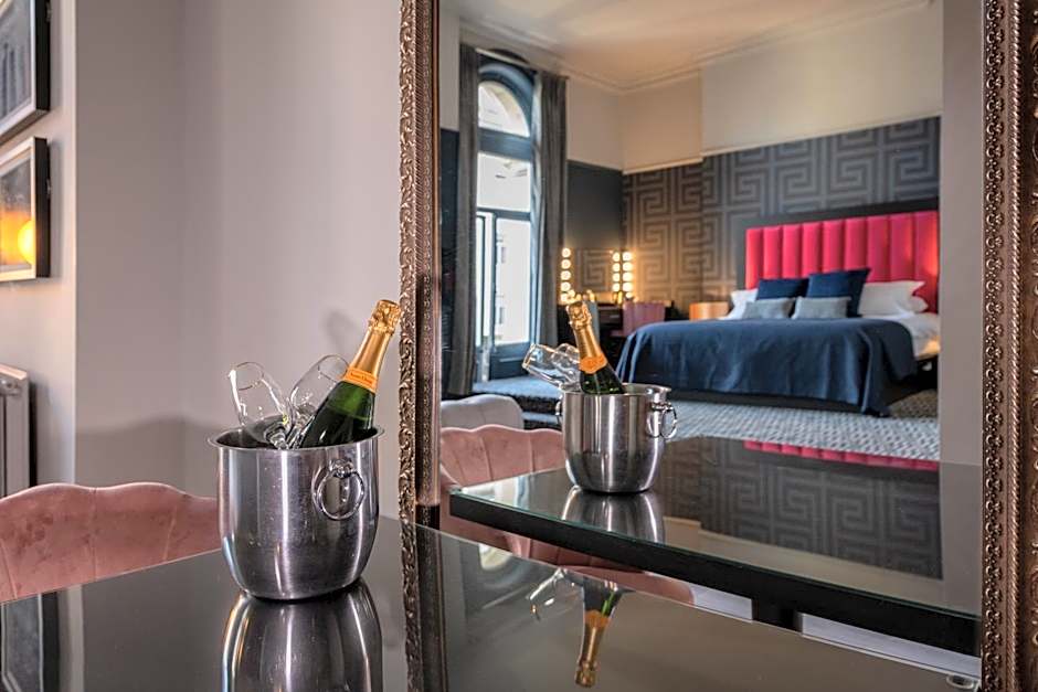 62 Castle Street Hotel