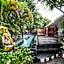 Kampung 168 by ZUZU