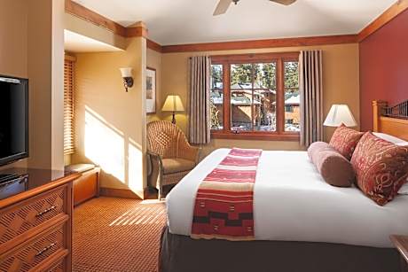 Two-Bedroom Suite