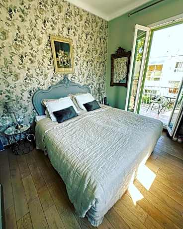 Double Room with Balcony