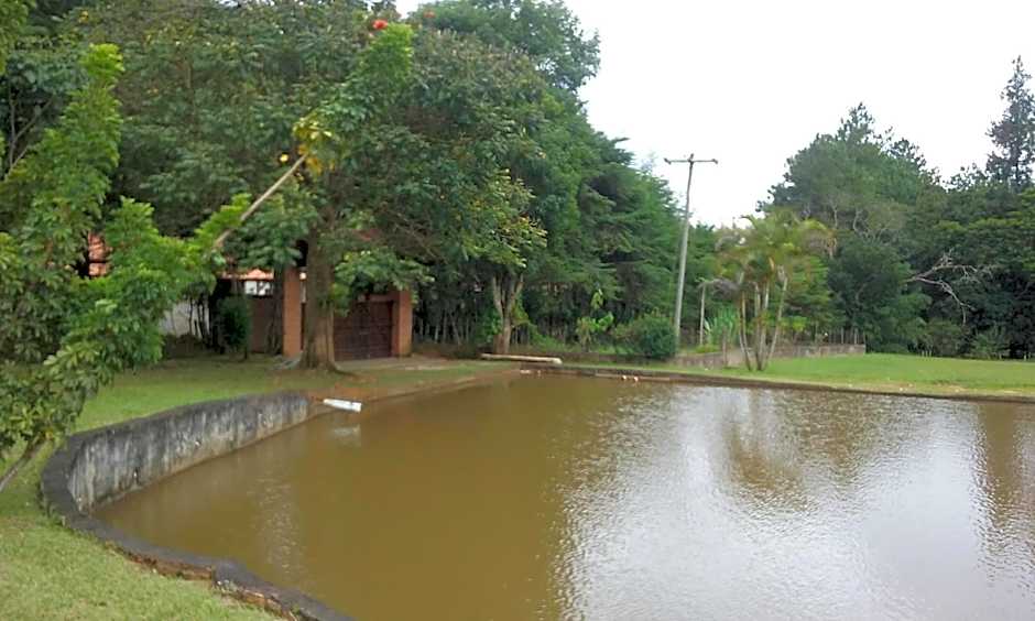 Sitio Cantinho Verde Cedro
