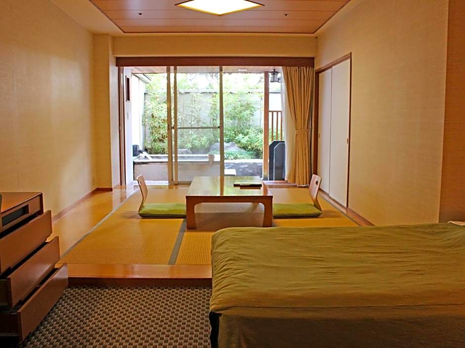 Akazawa Onsen Hotel