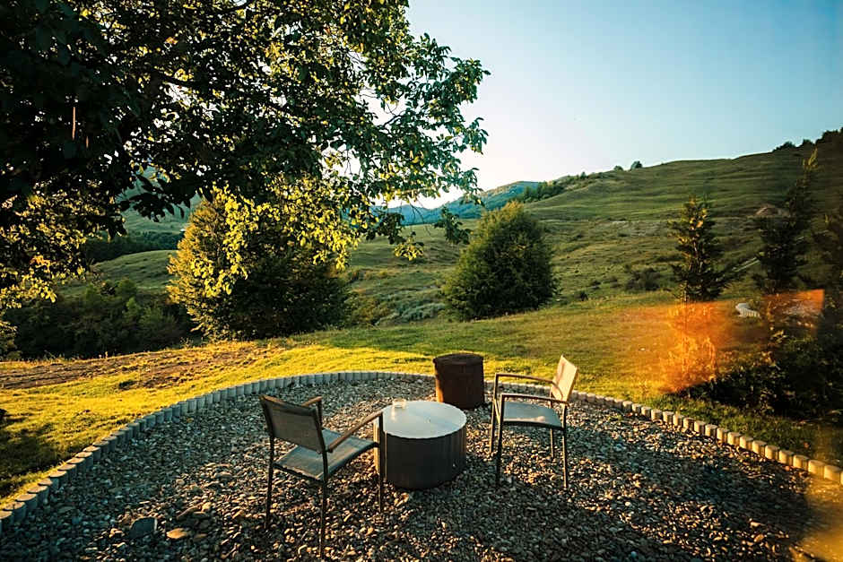 Moon Valley Comarnic