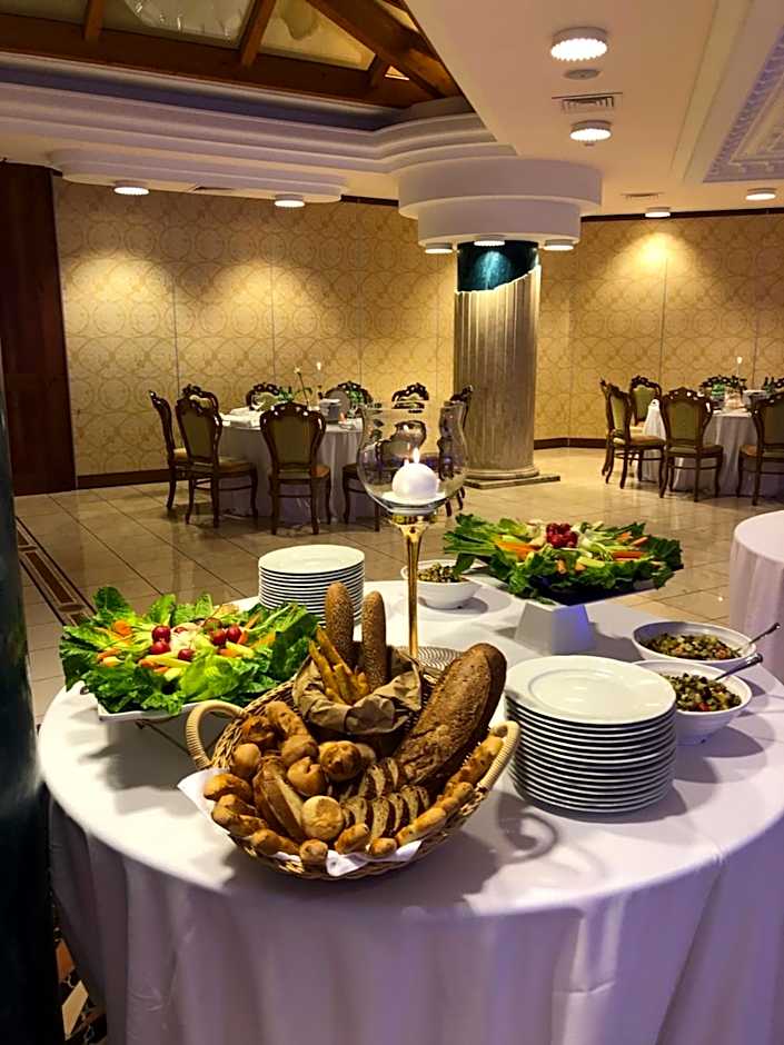 ALI HOTELS - Palace