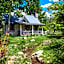 Apple Orchard Inn