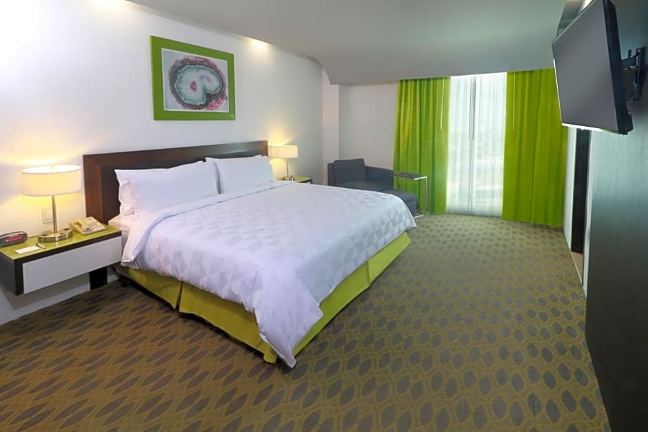 Holiday Inn Queretaro Zona Krystal By IHG