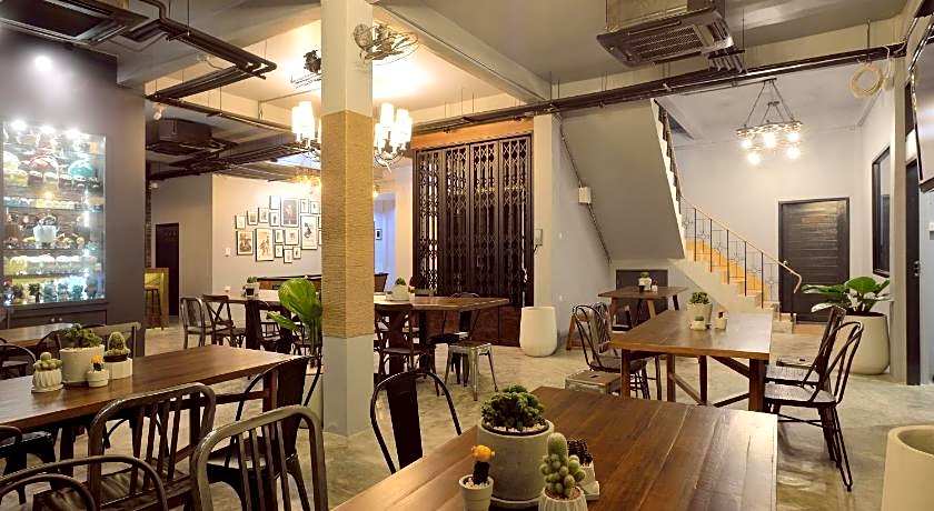 Castle Black Bangkok