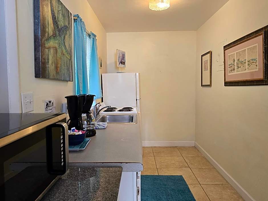 Oceanfront Sea Scape Motel