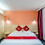Ln White House Hotel
