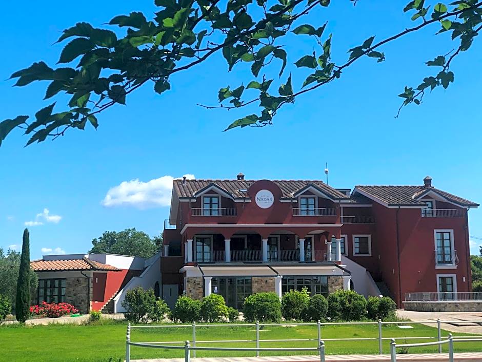 Villa Nadar