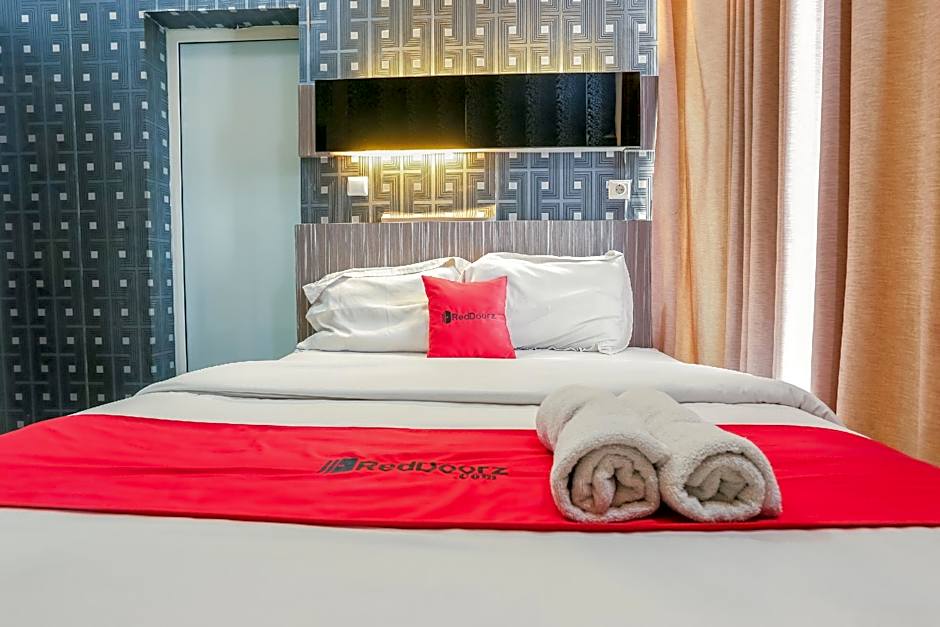 RedDoorz @ Jamin Ginting Medan