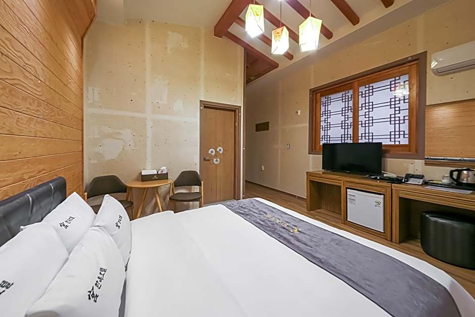 Hanok Hotel Kung