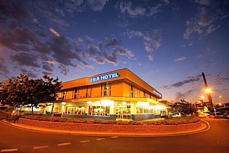 Isa Hotel