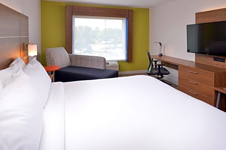 King Room - Mobility Access/Hearing Accessible