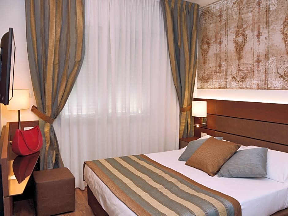 Hotel Apogia Sirio Mestre