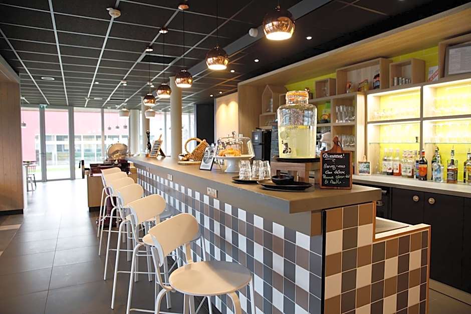 Campanile Findrol - Savoie Leman