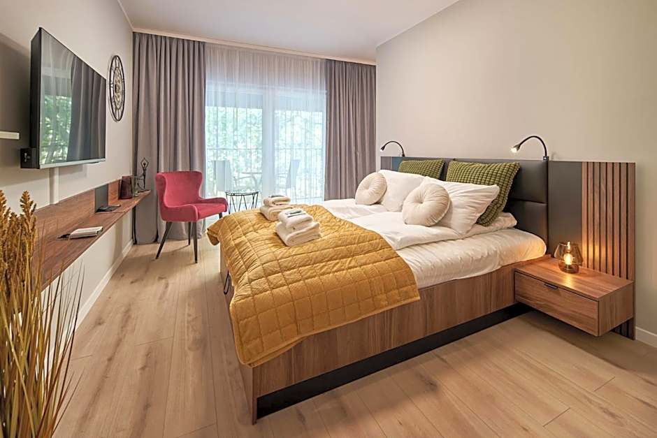 Symphony City Square Aparthotel by INA