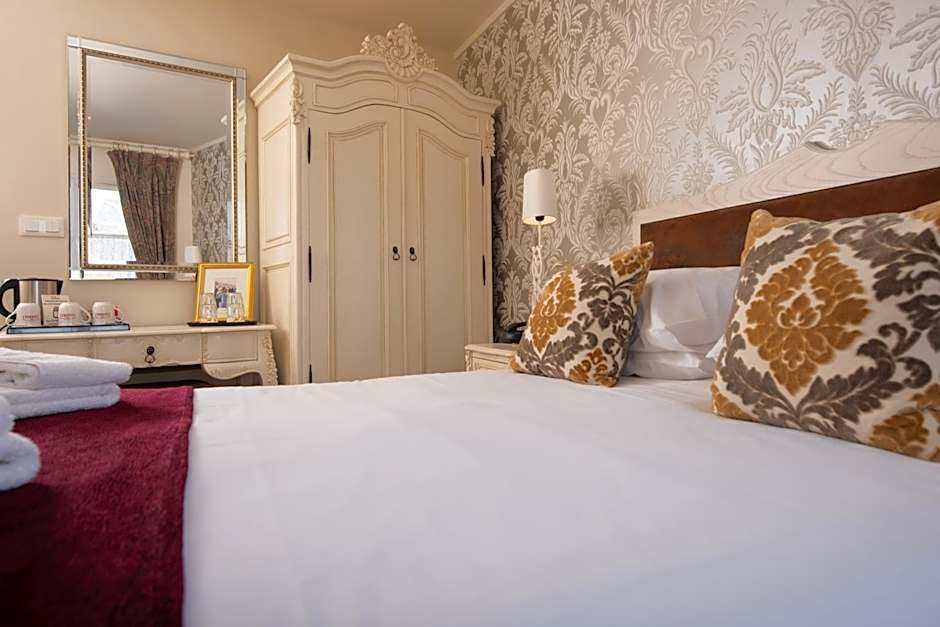 Logis Hotel De France