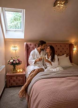 King Room with Spa Bath