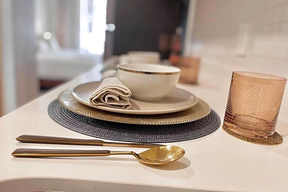 The Boat Condo by Andiani Travel