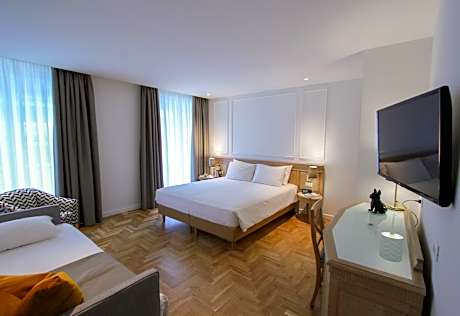 Superior Triple Room with Balcony