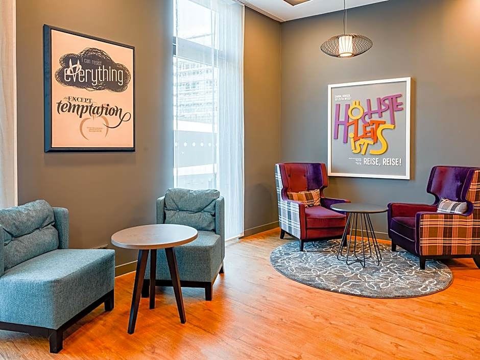 Premier Inn Mannheim City Centre