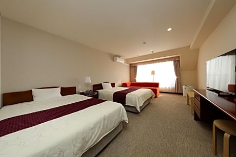 Standard Twin Room - Non-Smoking