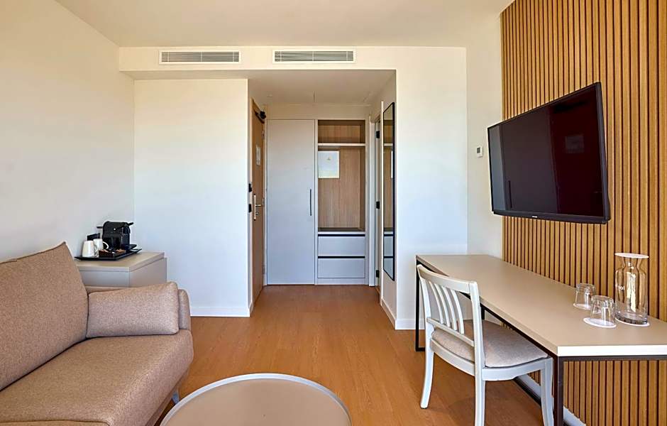 Universal Hotel Romantica