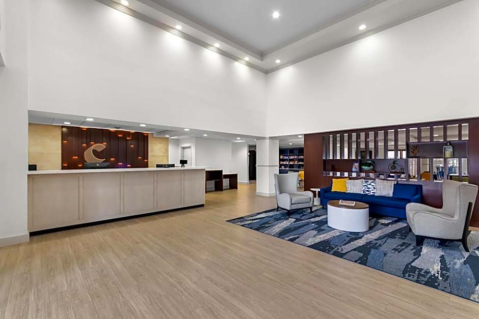 Comfort Suites Austin Airport