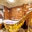 Hotel Ibaraki Charles Perrault no Shiroi Chapel - Adult Only
