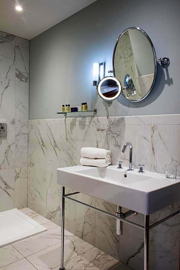 Kinnettles Hotel & Spa