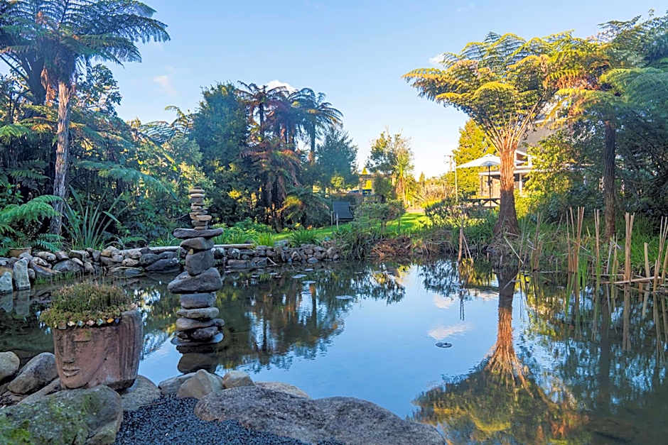 Wairua Lodge - Rainforest River Retreat