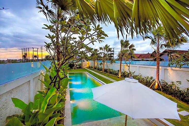 3 BR Shakti Villa With Private Pool in Canggu