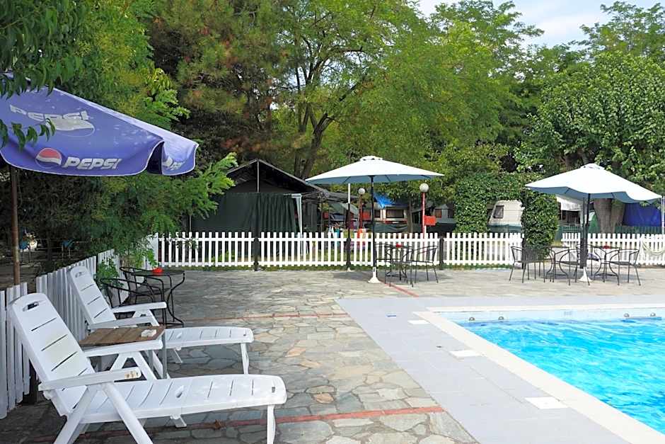 Camping Mitikas and Bungalows