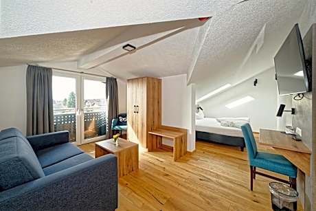 Hotel 17 Seen