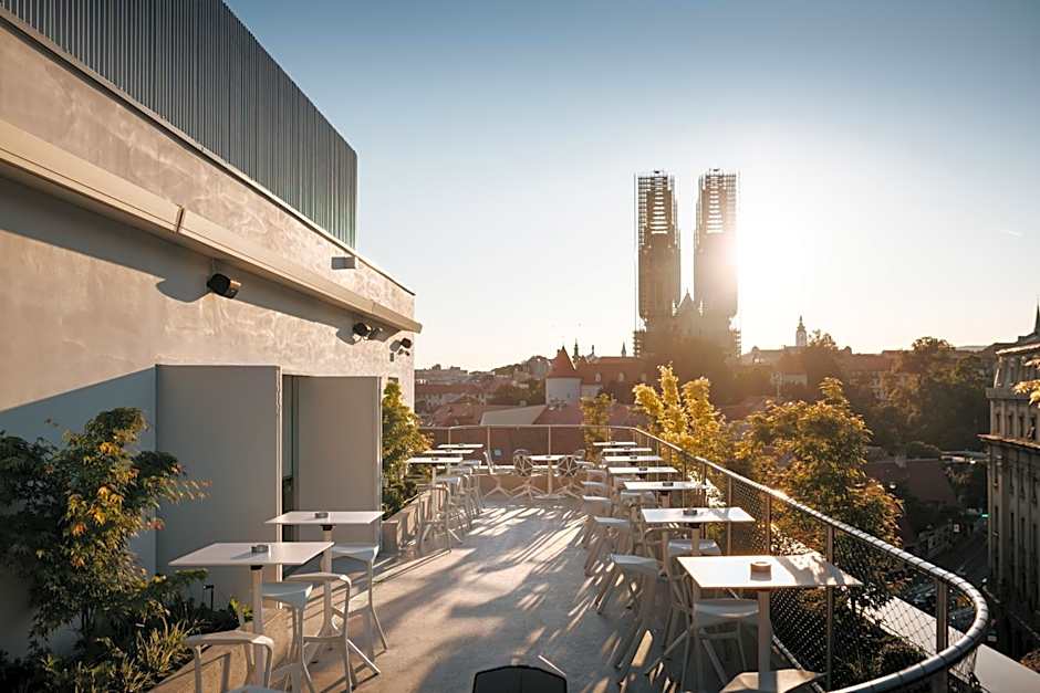 Stellar Boutique Modules by Maistra City Vibes