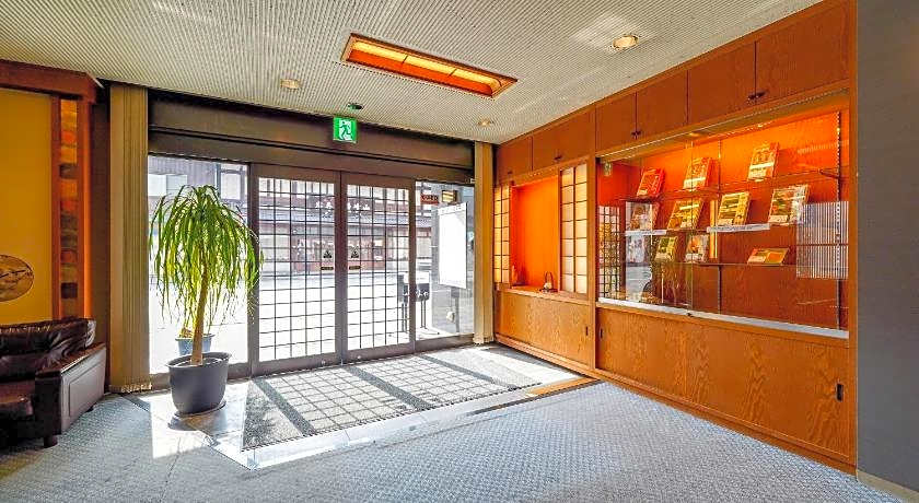 Ryokan Wakamiya Hotel