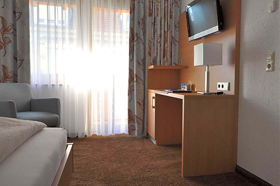 Hotel-Pension-Jasmin