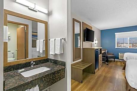 Quadruple Room - Non Smoking