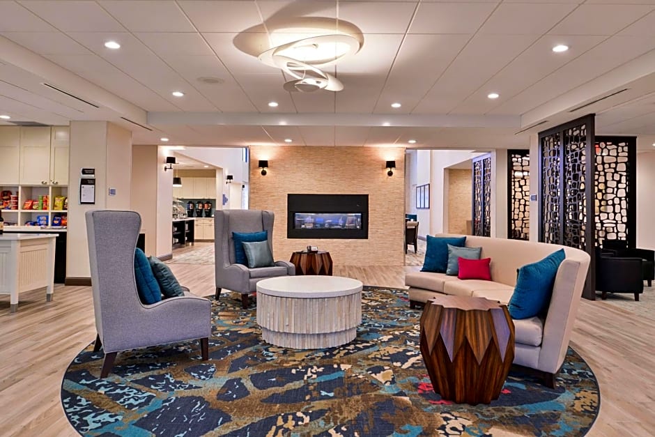 Homewood Suites By Hilton Des Moines Airport