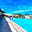 All-New, Private, Huge TV, Heated Pool, Tiki Bar